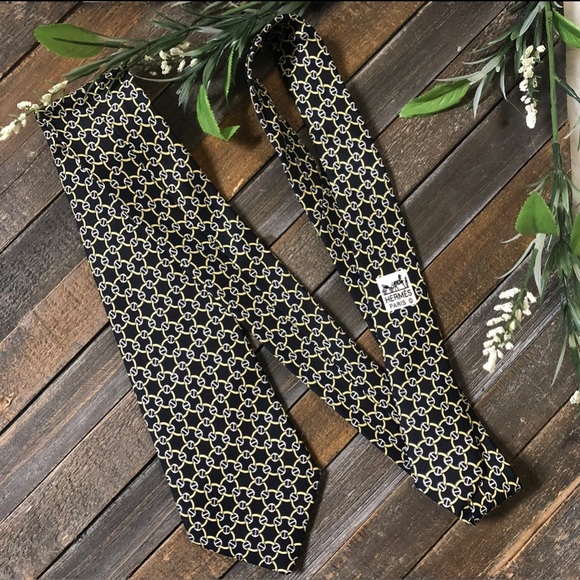 Hermes Chain Pattern Silk Tie - Picture 1 of 4